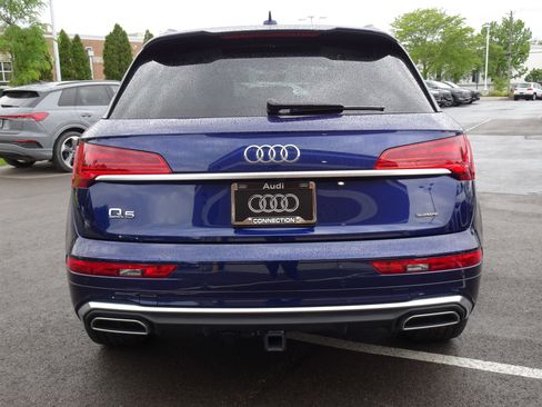 Certified 2023 Audi Q5 2.0T Premium Plus w/ Premium Plus Package AWD/4WD image 4