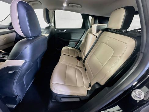 Used 2022 Ford Escape SEL FWD image 28