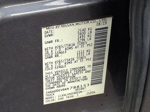 Used 2019 Nissan Frontier PRO-4X image 26