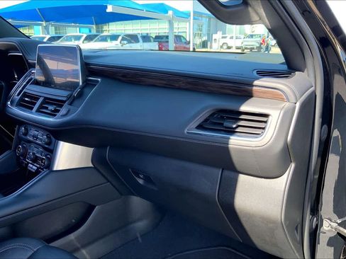 Used 2023 Chevrolet Tahoe LT w/ Luxury Package RWD image 19