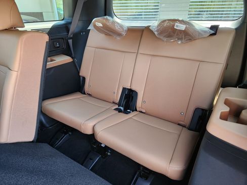 New 2026 Hyundai Santa Fe Calligraphy image 10