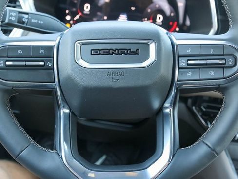 New 2026 GMC Canyon Denali image 22