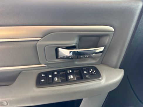Used 2018 RAM 1500 Big Horn AWD/4WD image 25