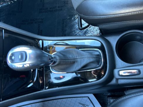 Used 2022 Buick Encore Preferred image 19