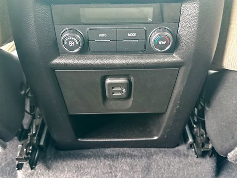 Used 2023 Chevrolet Traverse LS w/ Safety Package image 22