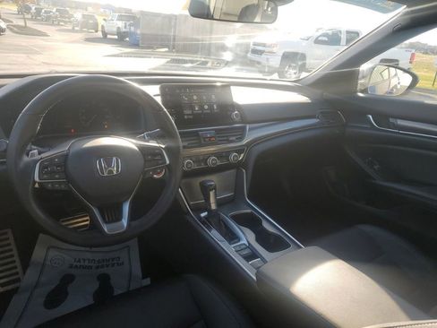 Certified 2022 Honda Accord Sport image 26
