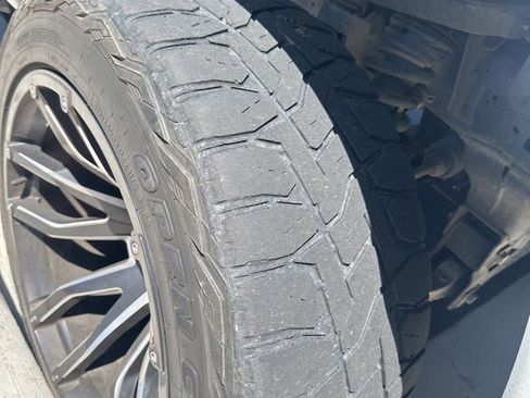 Used 2020 RAM 1500 Big Horn AWD/4WD image 16