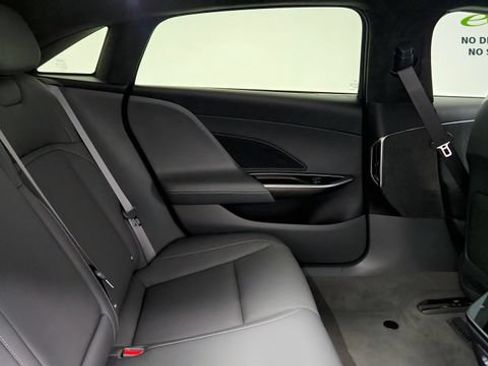 Used 2024 Lucid Air Touring AWD/4WD image 40