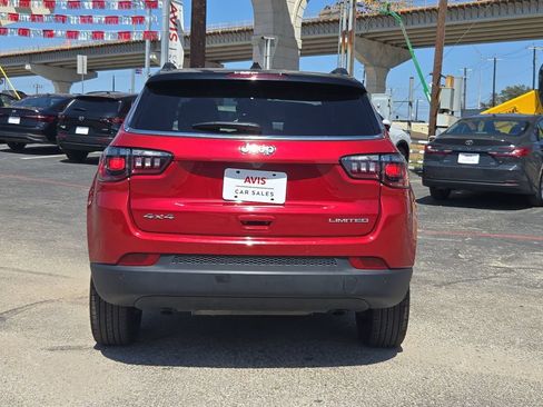 Used 2025 Jeep Compass Limited AWD/4WD image 7