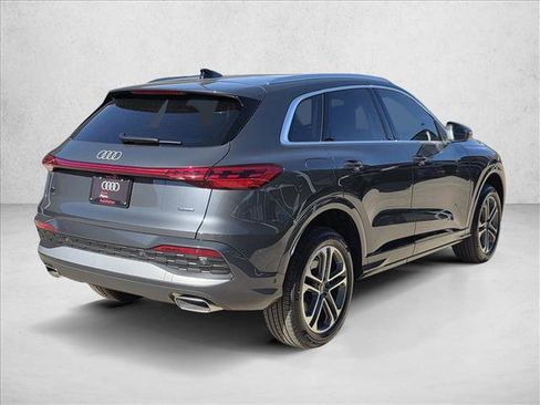 New 2025 Audi Q5 Premium image 5