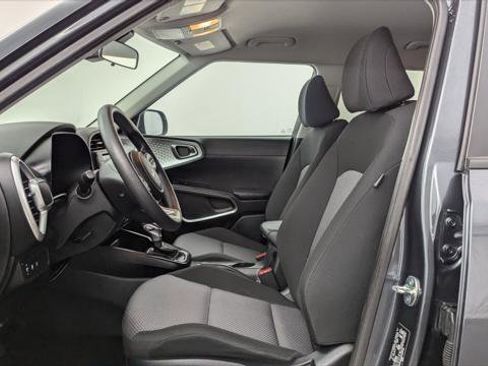 Used 2024 Kia Soul LX w/ Option Group 015 image 14