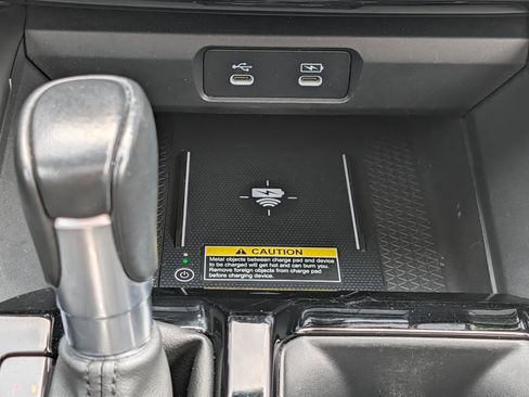 Used 2023 Honda Accord Touring image 29