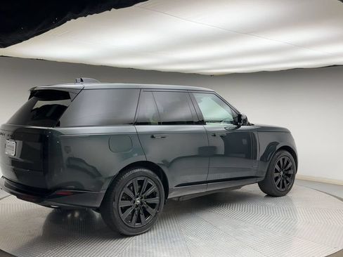 Used 2025 Land Rover Range Rover Autobiography AWD/4WD image 2