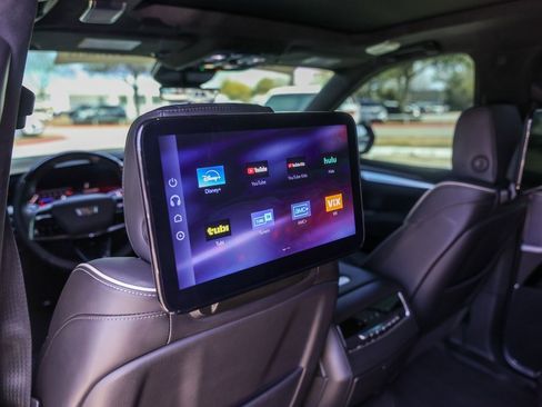 Used 2025 Cadillac Escalade V image 25