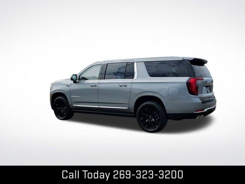 New 2025 GMC Yukon XL Denali w/ Denali Reserve Package image 7