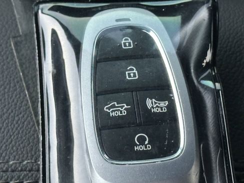 Used 2022 Hyundai Santa Cruz Limited image 45