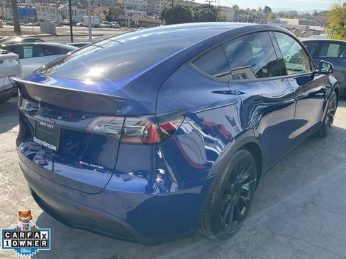 Used 2023 Tesla Model Y Long Range AWD/4WD image 81