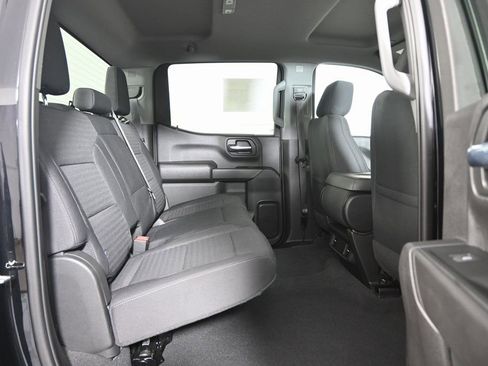 Used 2023 Chevrolet Silverado 1500 Custom image 16