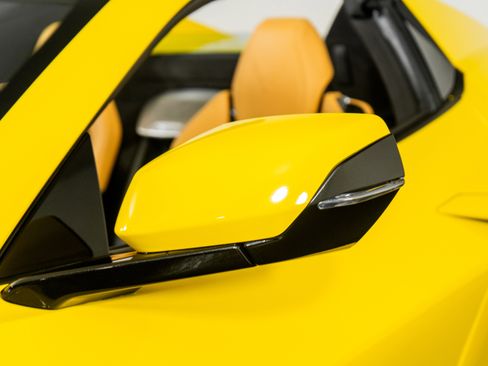 Used 2025 Chevrolet Corvette Z06 image 25