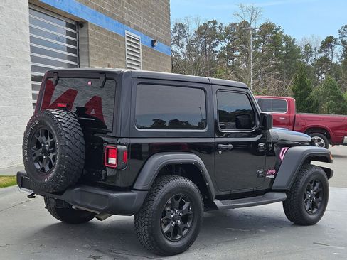 Used 2021 Jeep Wrangler Sport image 7