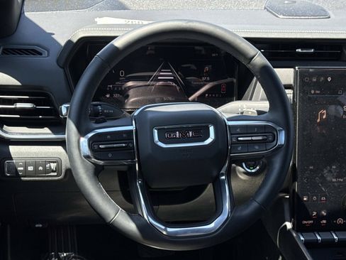 Used 2026 GMC Terrain Elevation FWD image 9