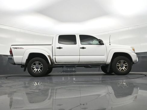 Used 2012 Toyota Tacoma PreRunner w/ SR5 Pkg RWD image 28