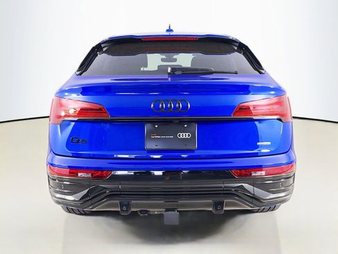 Certified 2025 Audi Q5 2.0T Premium Plus w/ Premium Plus Package AWD/4WD image 6