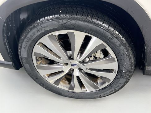 Used 2022 Subaru Ascent Limited w/ Technology Package image 33