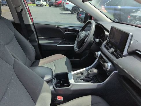 Certified 2023 Toyota RAV4 XLE FWD image 10