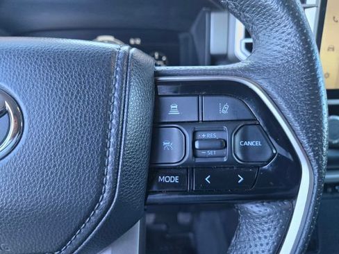 Used 2024 Toyota Tundra Limited AWD/4WD image 21