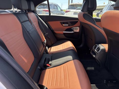 Used 2025 Mercedes-Benz C 300 Sedan image 9