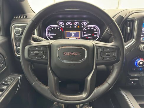 Used 2022 GMC Sierra 2500 AT4 AWD/4WD image 17
