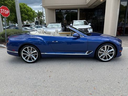 Used 2020 Bentley Continental GT AWD/4WD image 2
