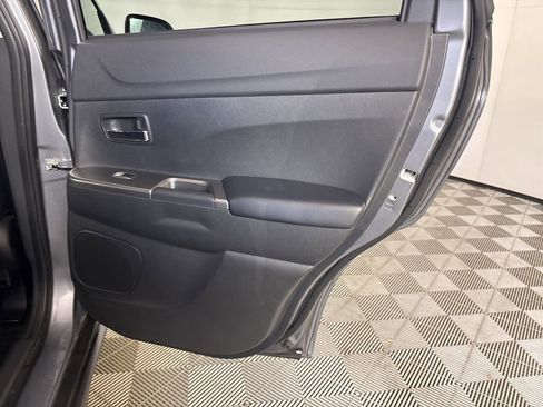 Used 2024 Mitsubishi Outlander Sport AWD image 24