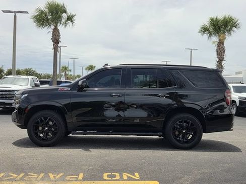 Used 2022 Chevrolet Tahoe Z71 w/ Z71 Off-Road Package AWD/4WD image 3