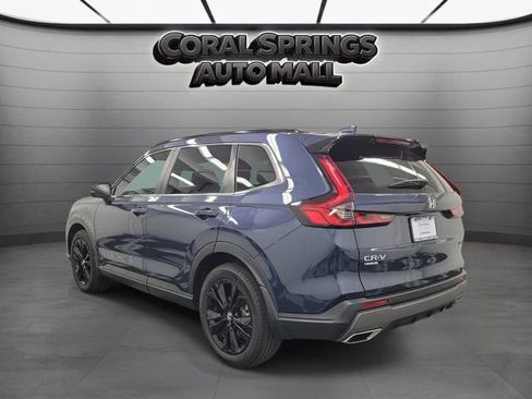 Used 2024 Honda CR-V Sport Touring image 4