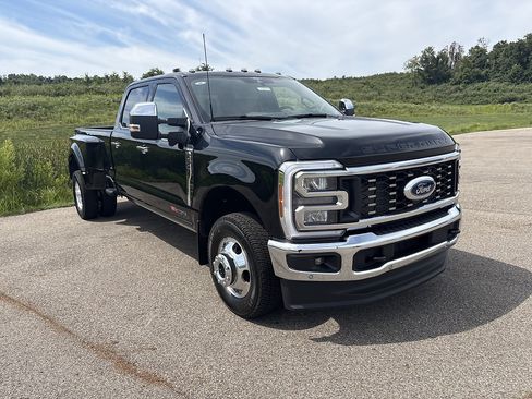 New 2026 Ford F350 King Ranch w/ Chrome Package AWD/4WD image 7