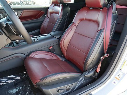 Used 2024 Ford Mustang GT Premium image 14