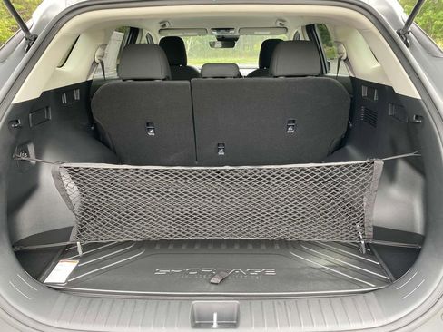 New 2025 Kia Sportage LX image 25