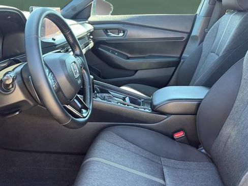 Used 2024 Honda Accord Sport image 17