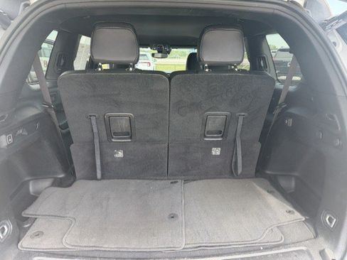 Used 2023 Jeep Grand Cherokee L Laredo AWD/4WD image 30
