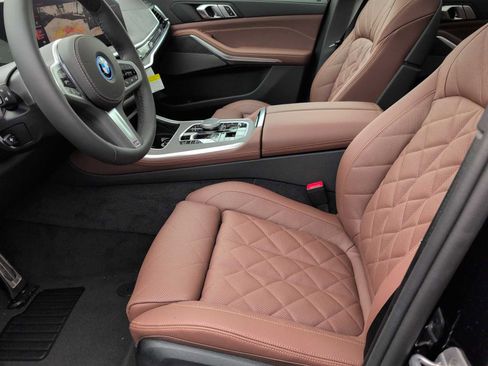 New 2026 BMW X5 xDrive50e w/ M Sport Package image 16