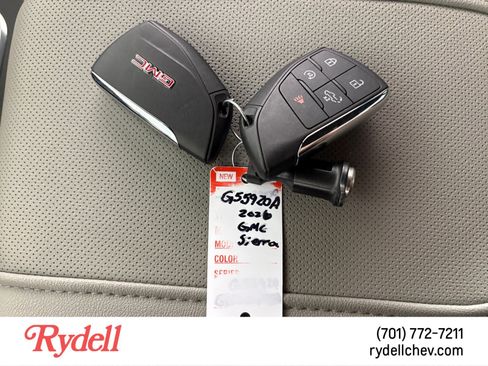 Used 2026 GMC Sierra 2500 SLT AWD/4WD image 21