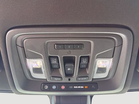 Used 2021 Chevrolet Silverado 1500 LTZ w/ LTZ Premium Texas Edition image 21