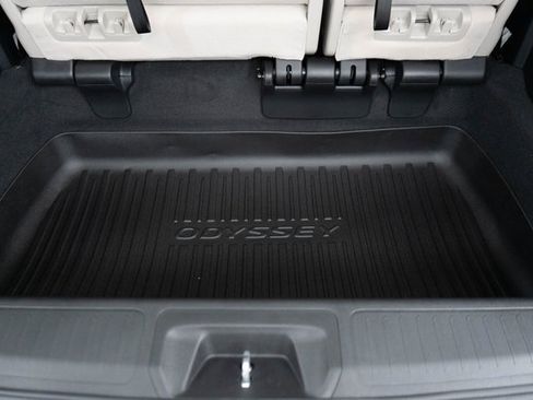 New 2026 Honda Odyssey Touring image 10