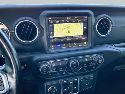 Used 2023 Jeep Wrangler Unlimited Sahara w/ Cold Weather Group AWD/4WD image 6