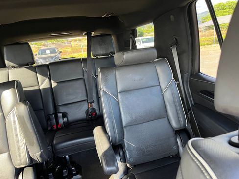 Used 2023 Cadillac Escalade Sport AWD/4WD image 32
