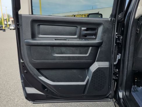 Used 2019 RAM 1500 Express w/ Wheel & Sound Group AWD/4WD image 20