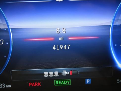 Used 2023 Mercedes-Benz EQE 500 4MATIC SUV image 24