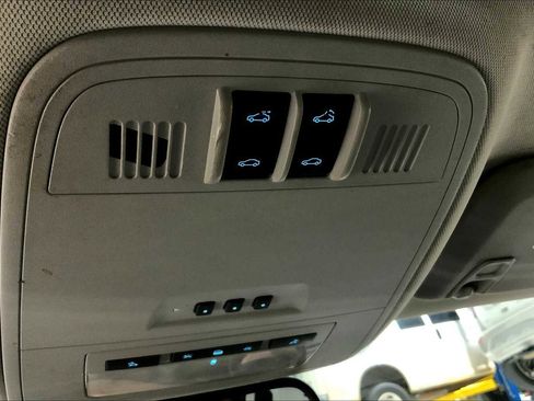 Used 2013 Buick Regal Premium image 34